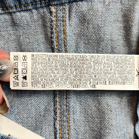 NWT’S Forever 21 Denim Cami Flare Medium Wash Jumpsuit SZ L - Picture 12 of 16